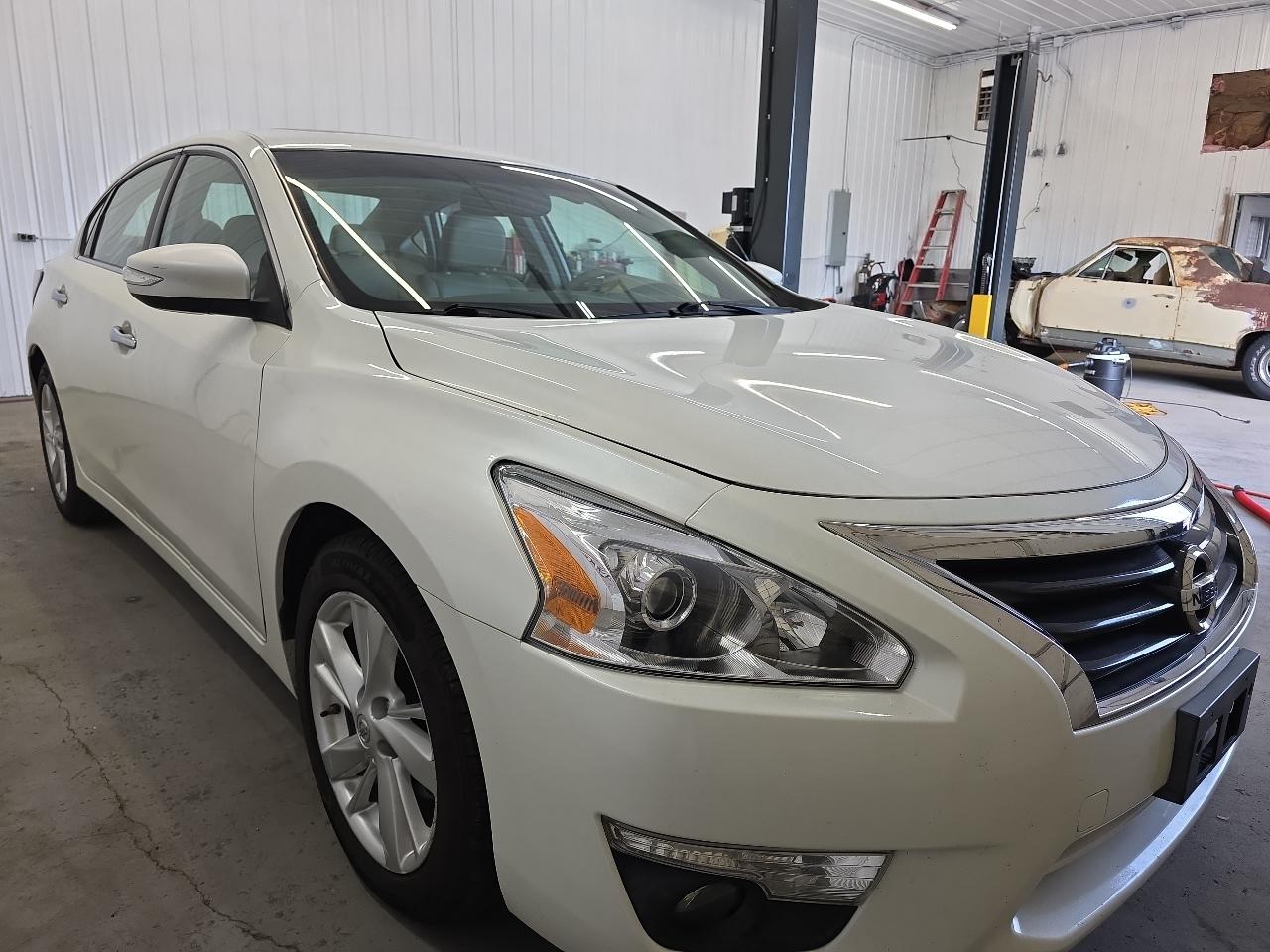 Nissan Altima 4dr Sdn I4 2.5 SL 2015