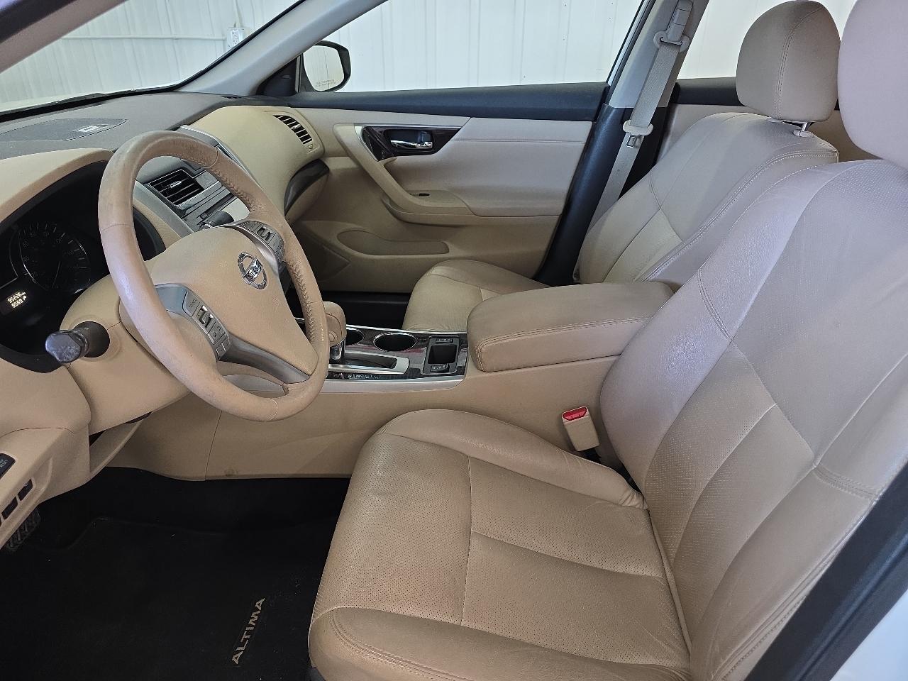 Nissan Altima 4dr Sdn I4 2.5 SL 2015