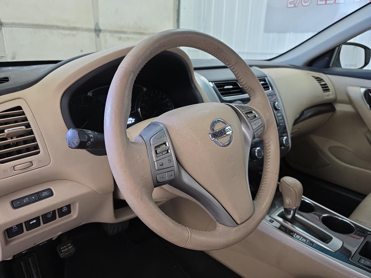 Nissan Altima 4dr Sdn I4 2.5 SL 2015