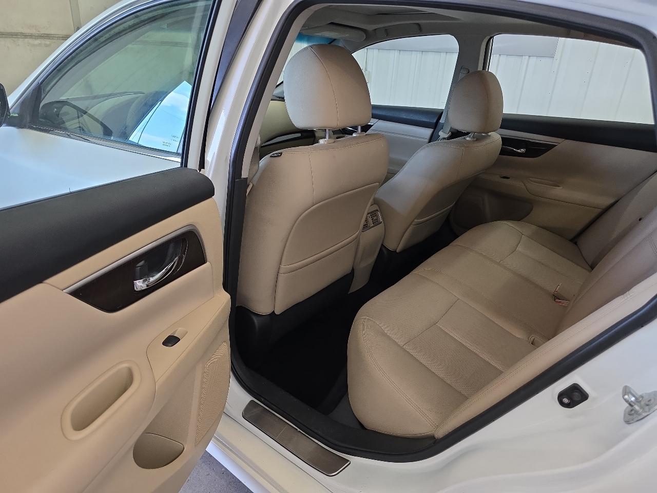 Nissan Altima 4dr Sdn I4 2.5 SL 2015