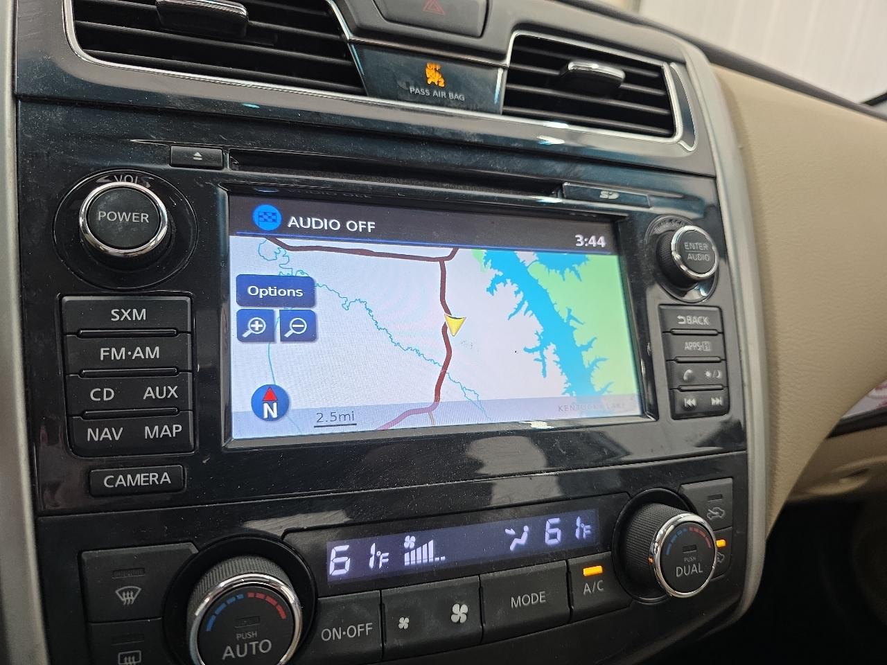 Nissan Altima 4dr Sdn I4 2.5 SL 2015