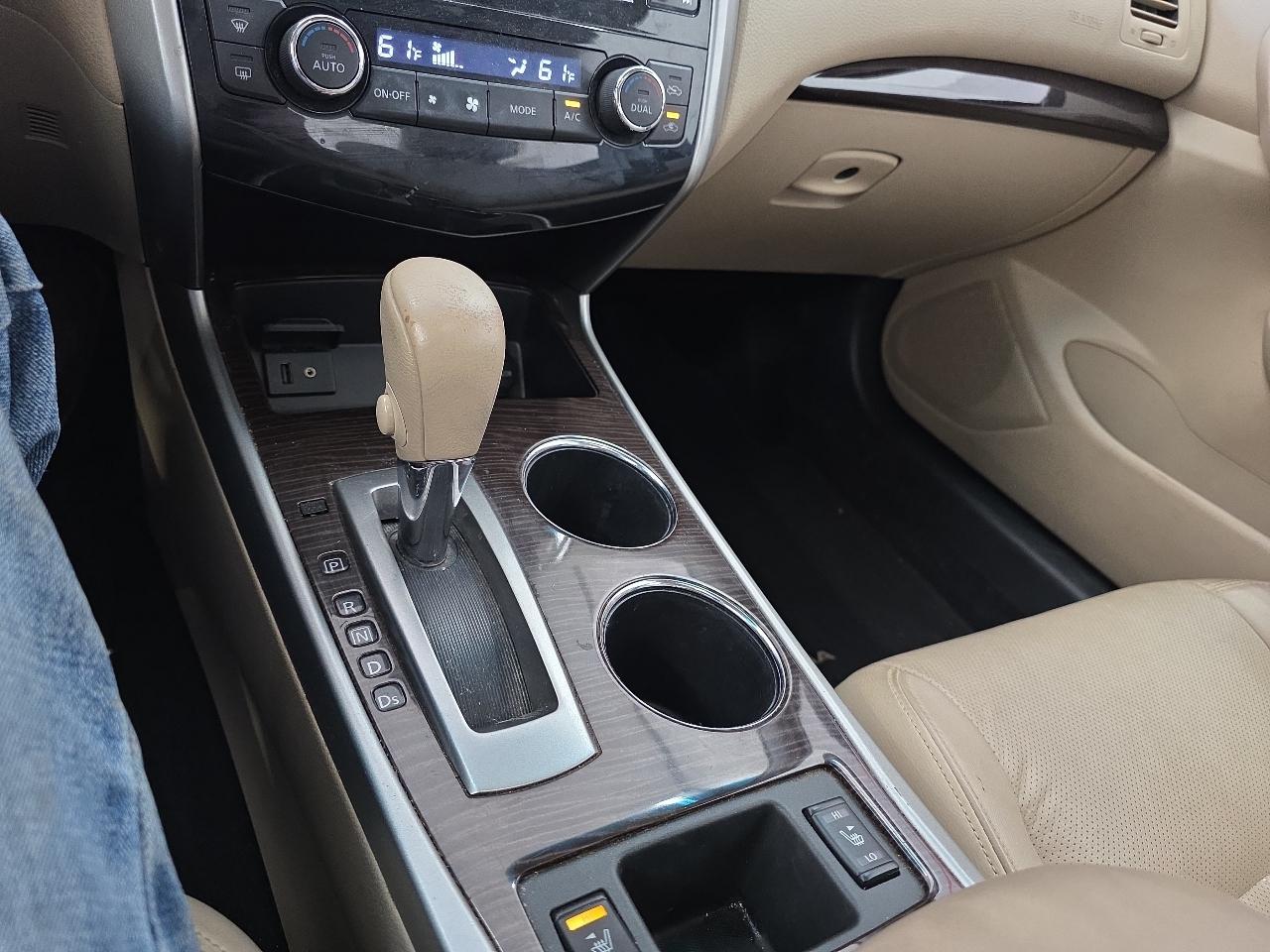 Nissan Altima 4dr Sdn I4 2.5 SL 2015