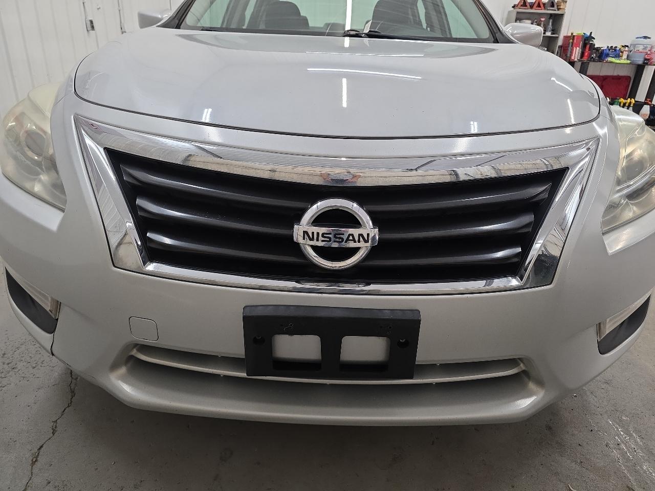 Nissan Altima 4dr Sdn I4 2.5 S 2015