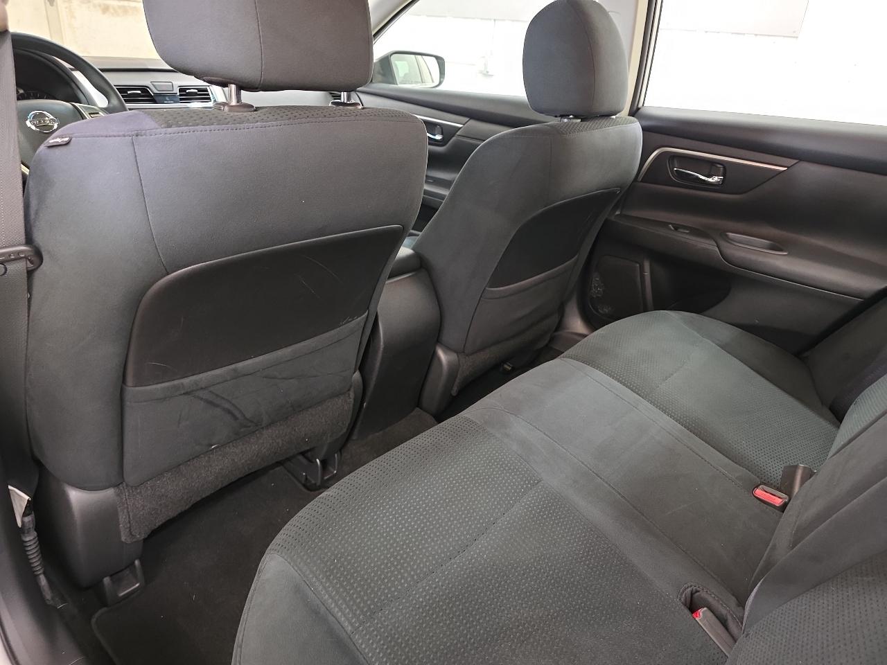 Nissan Altima 4dr Sdn I4 2.5 S 2015