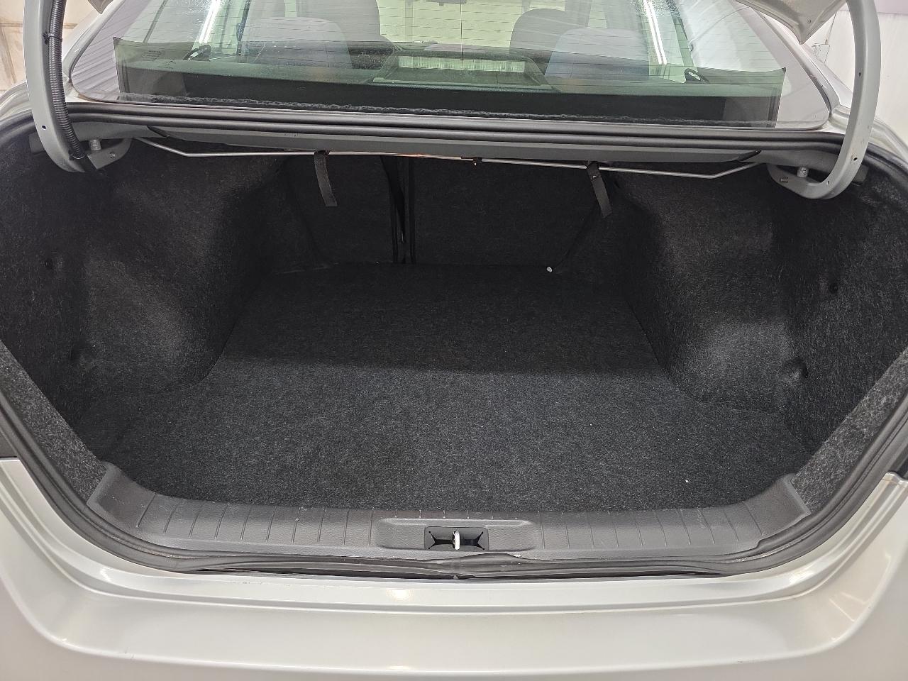 Nissan Altima 4dr Sdn I4 2.5 S 2015