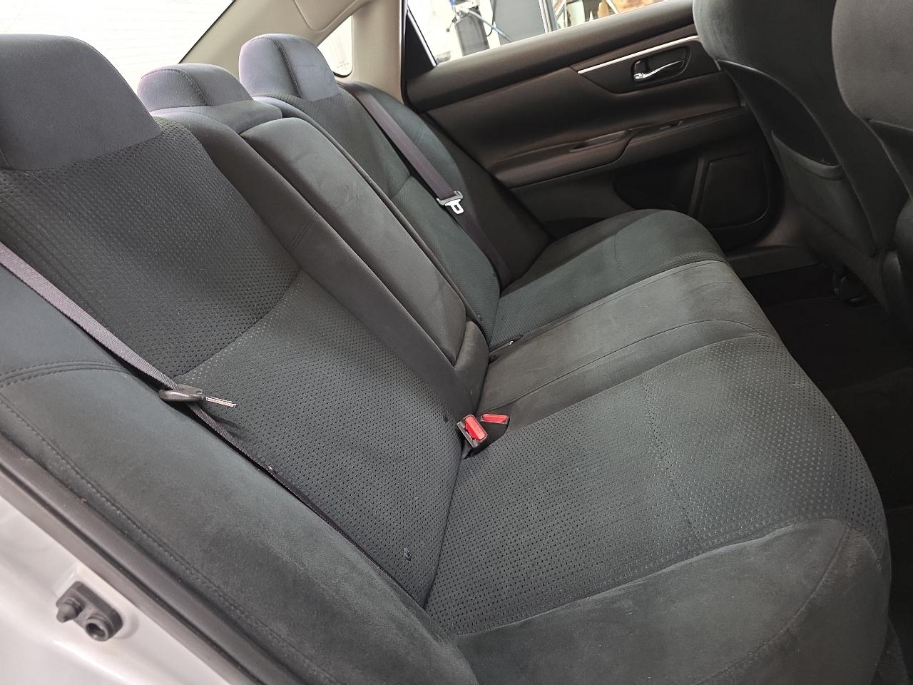 Nissan Altima 4dr Sdn I4 2.5 S 2015