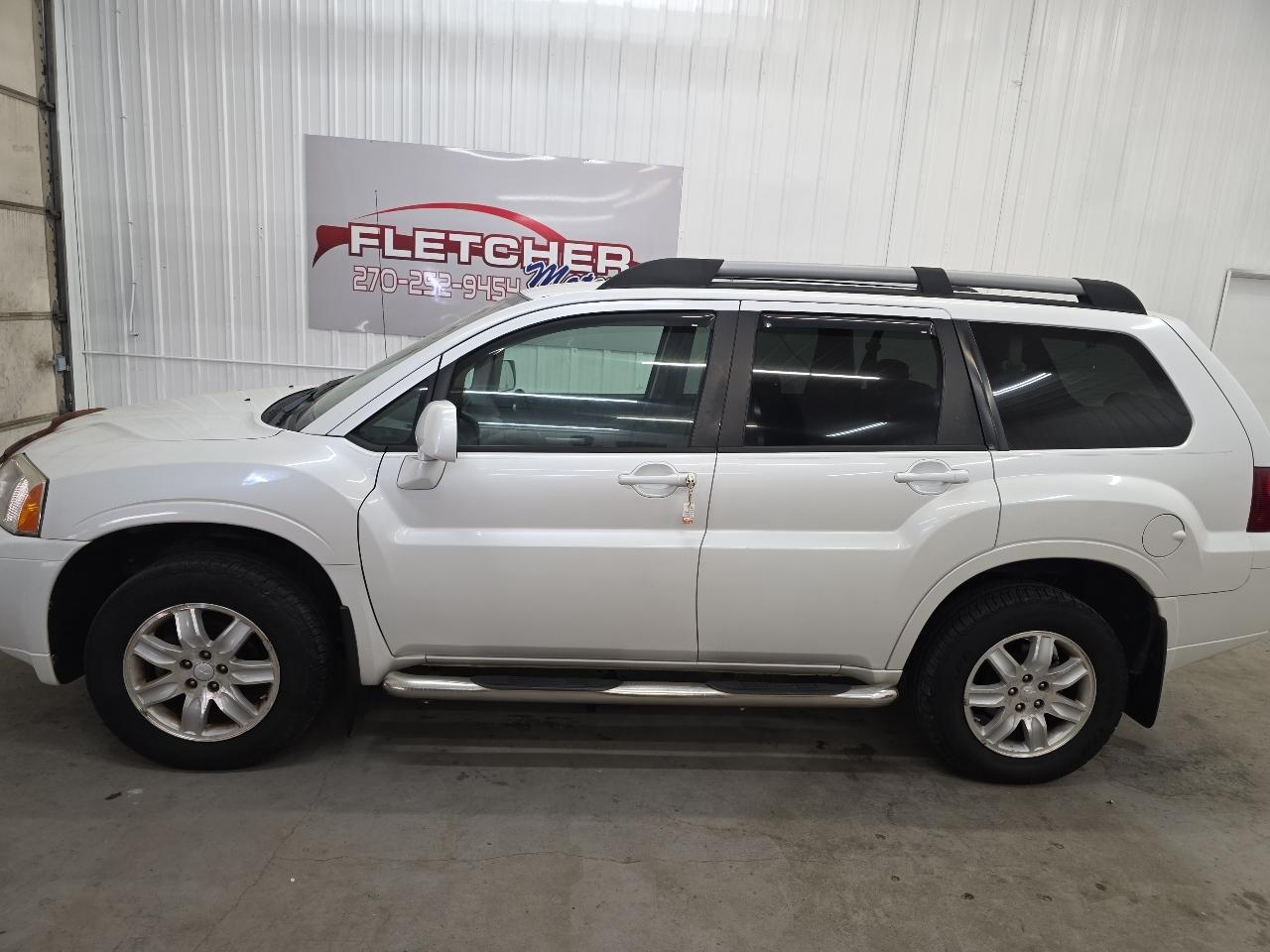 Mitsubishi Endeavor AWD 4dr LS 2011