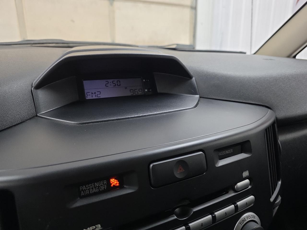 Mitsubishi Endeavor AWD 4dr LS 2011