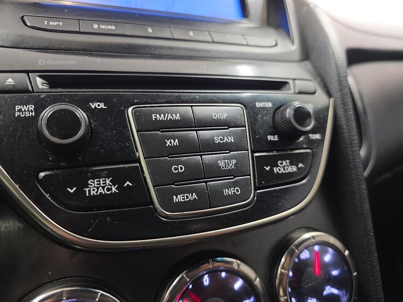 Hyundai Genesis Coupe 2dr I4 2.0T Auto 2013