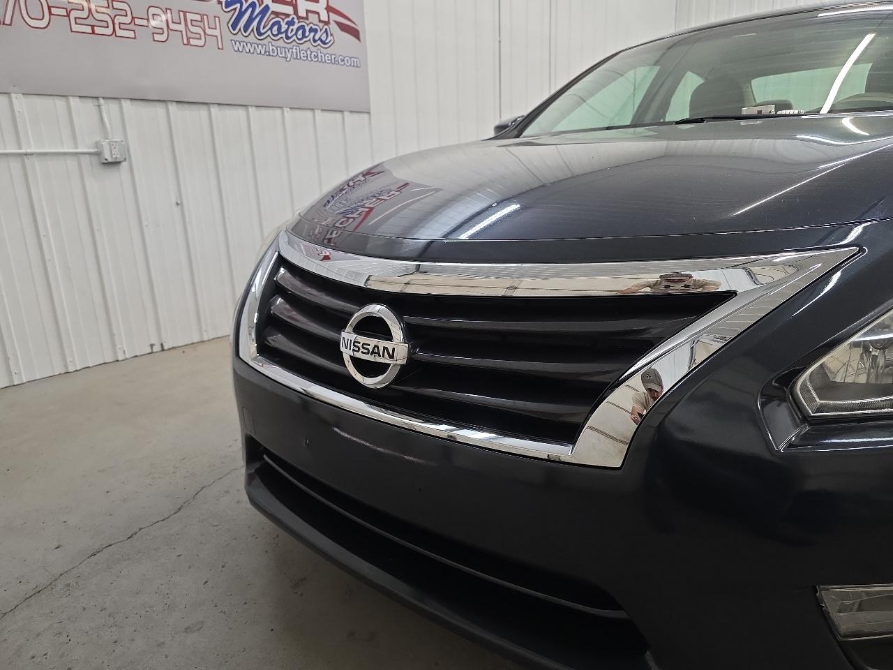 Nissan Altima 4dr Sdn V6 3.5 SL *Ltd Avail* 2015