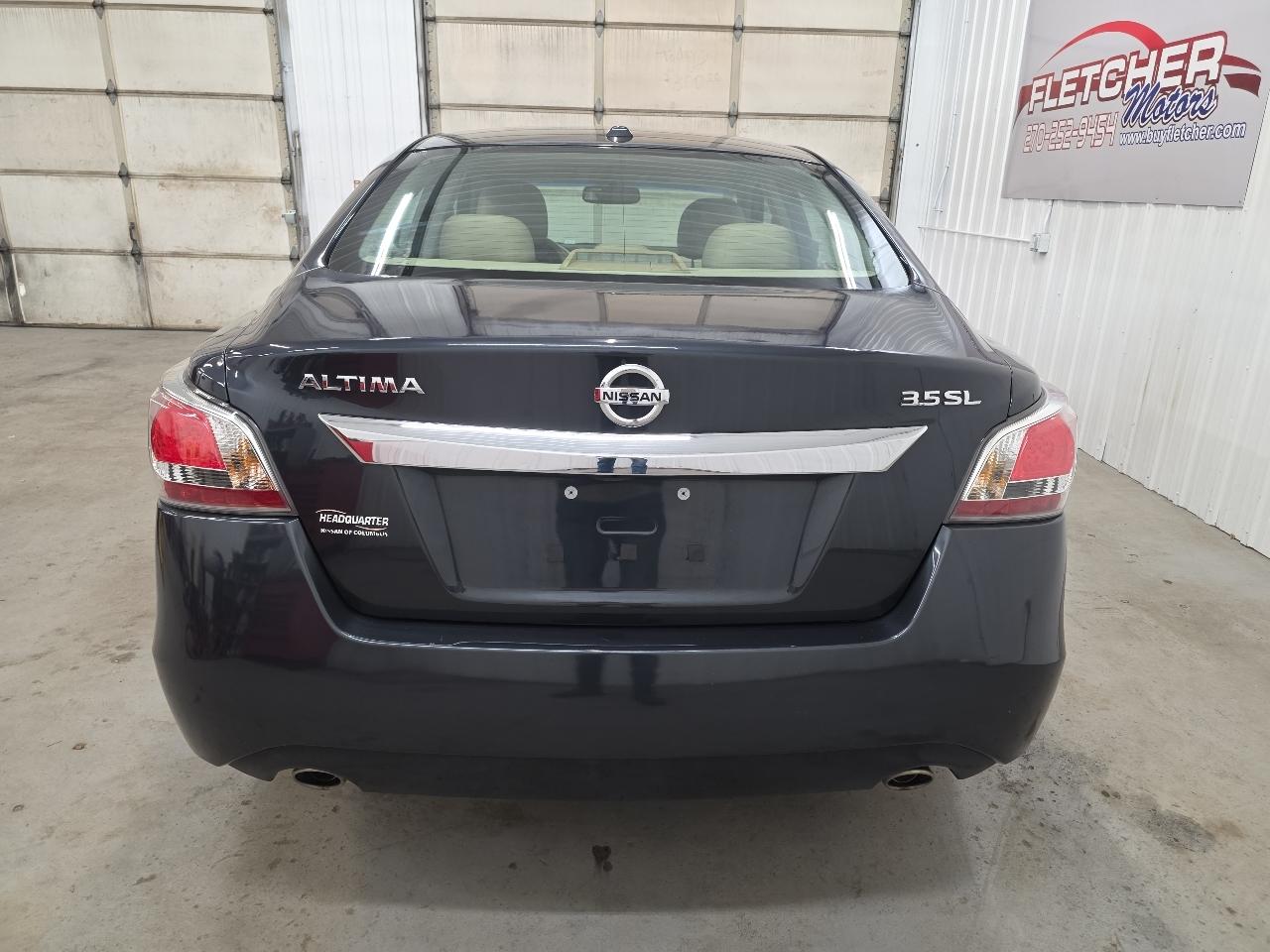 Nissan Altima 4dr Sdn V6 3.5 SL *Ltd Avail* 2015