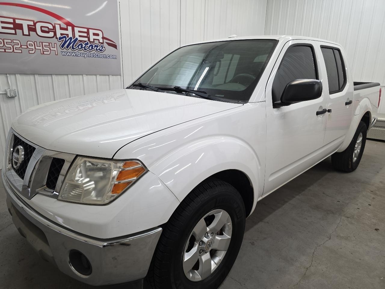 Nissan Frontier 2WD Crew Cab SWB Auto SV 2011
