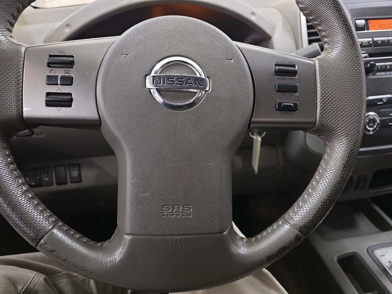 Nissan Frontier 2WD Crew Cab SWB Auto SV 2011