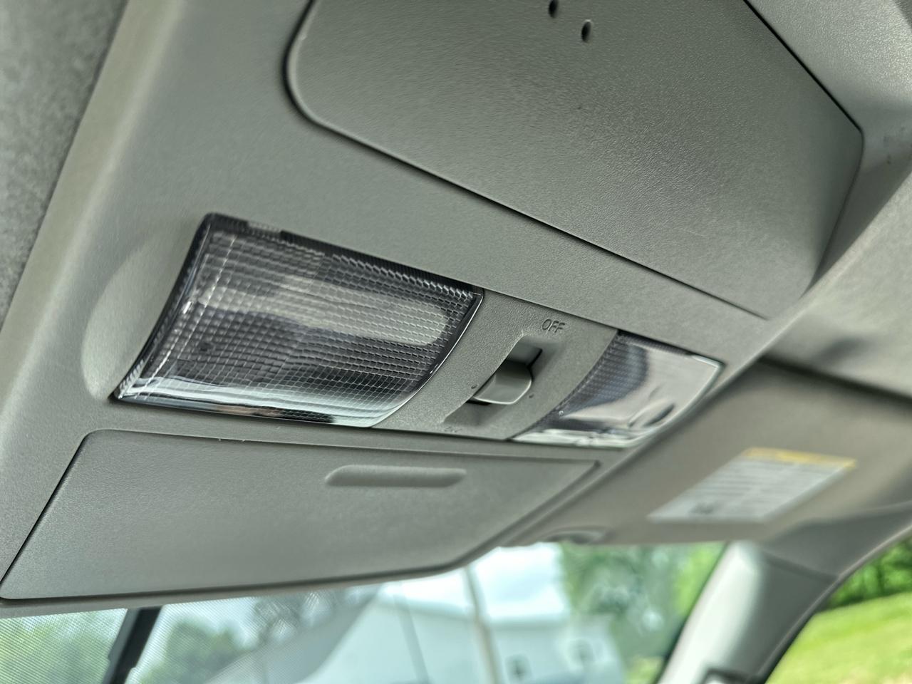 Nissan Frontier 4WD Crew Cab SWB Auto SV 2015