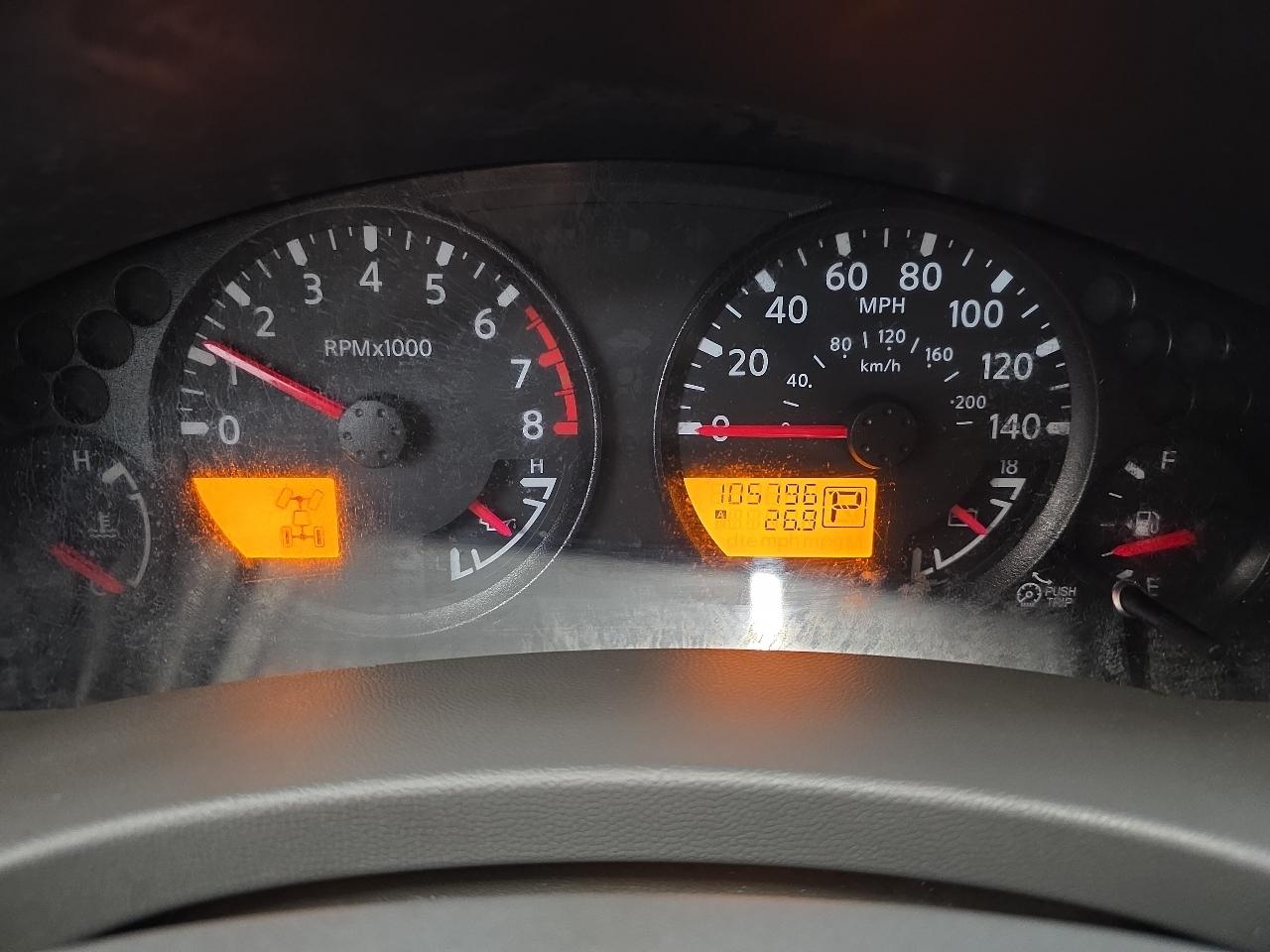 Nissan Frontier 4WD Crew Cab SWB Auto SV 2012