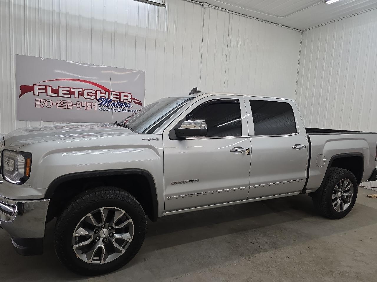 GMC Sierra 1500 4WD Crew Cab 143.5" SLT 2018
