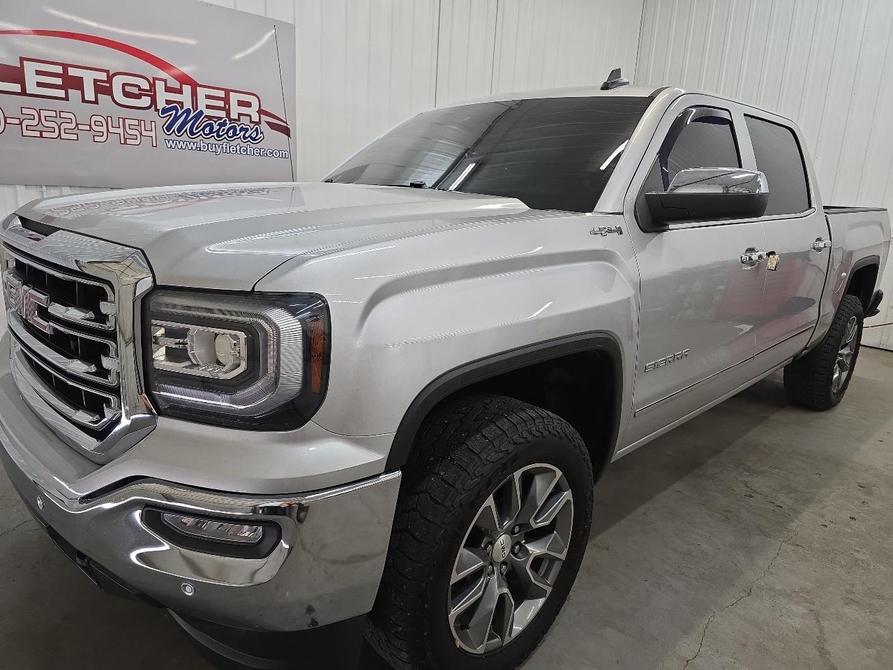 GMC Sierra 1500 4WD Crew Cab 143.5" SLT 2018
