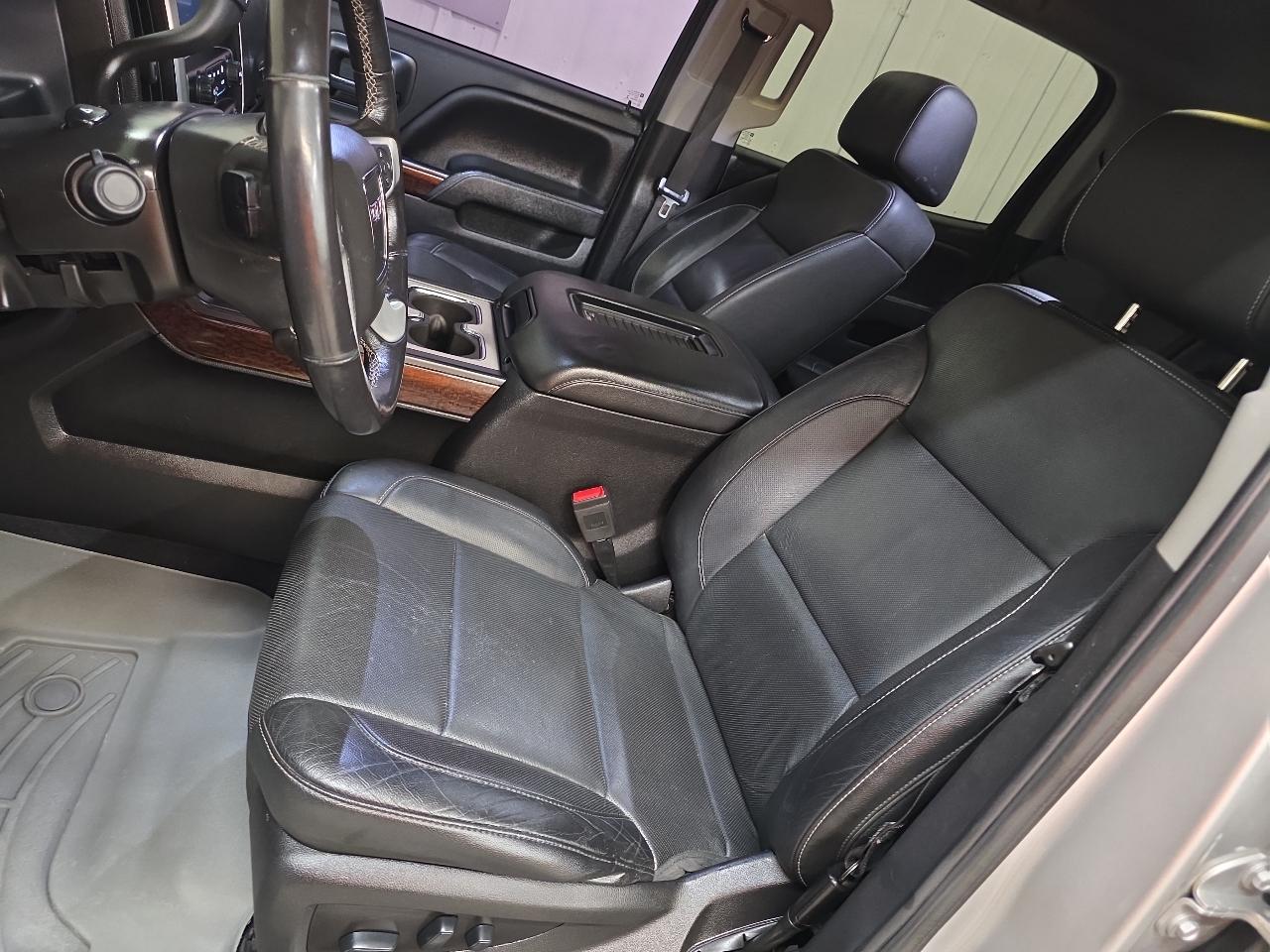 GMC Sierra 1500 4WD Crew Cab 143.5" SLT 2018
