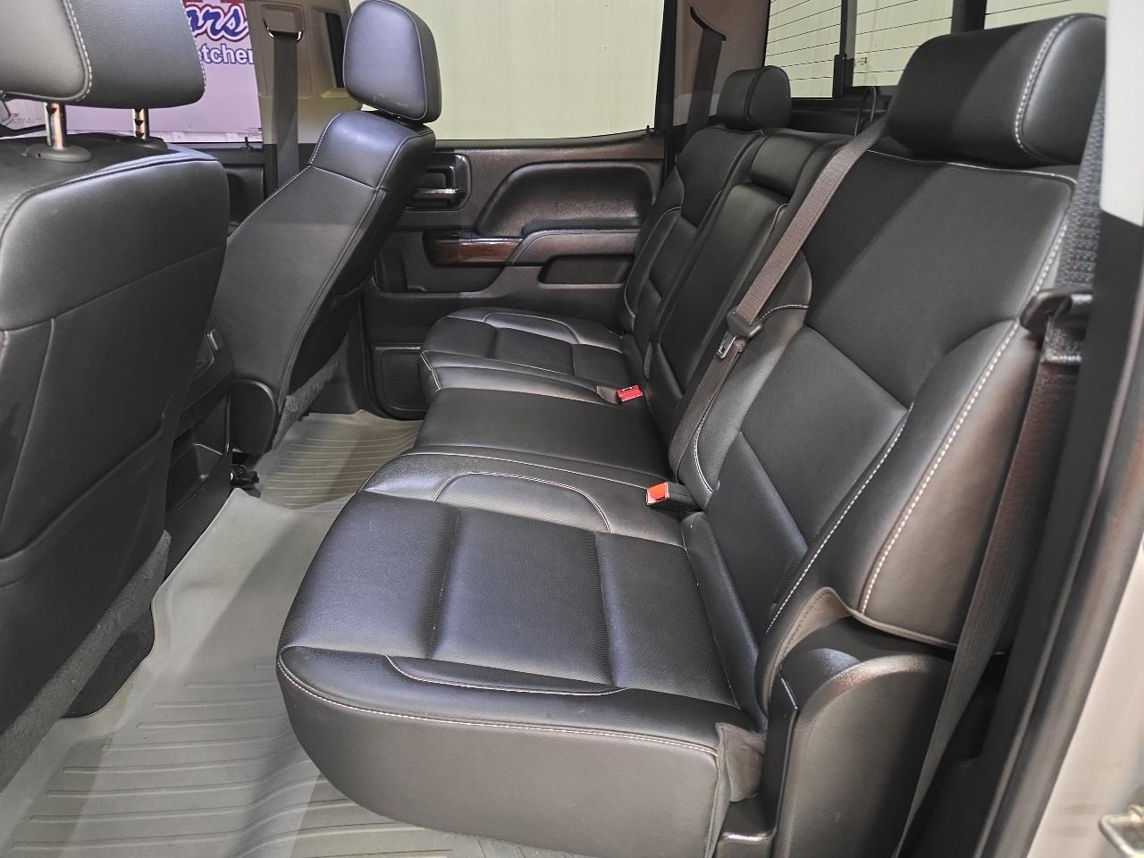 GMC Sierra 1500 4WD Crew Cab 143.5" SLT 2018