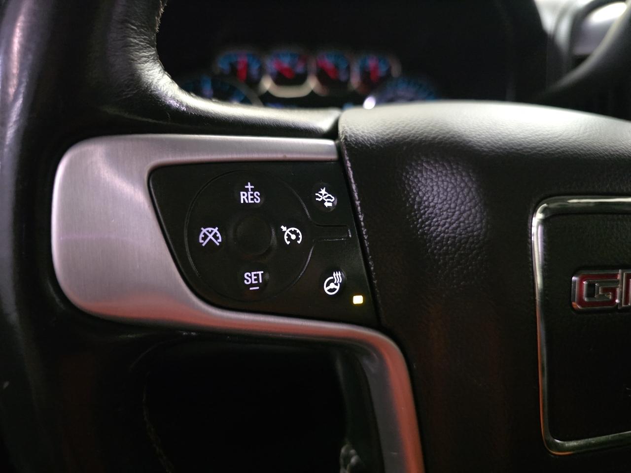 GMC Sierra 1500 4WD Crew Cab 143.5" SLT 2018