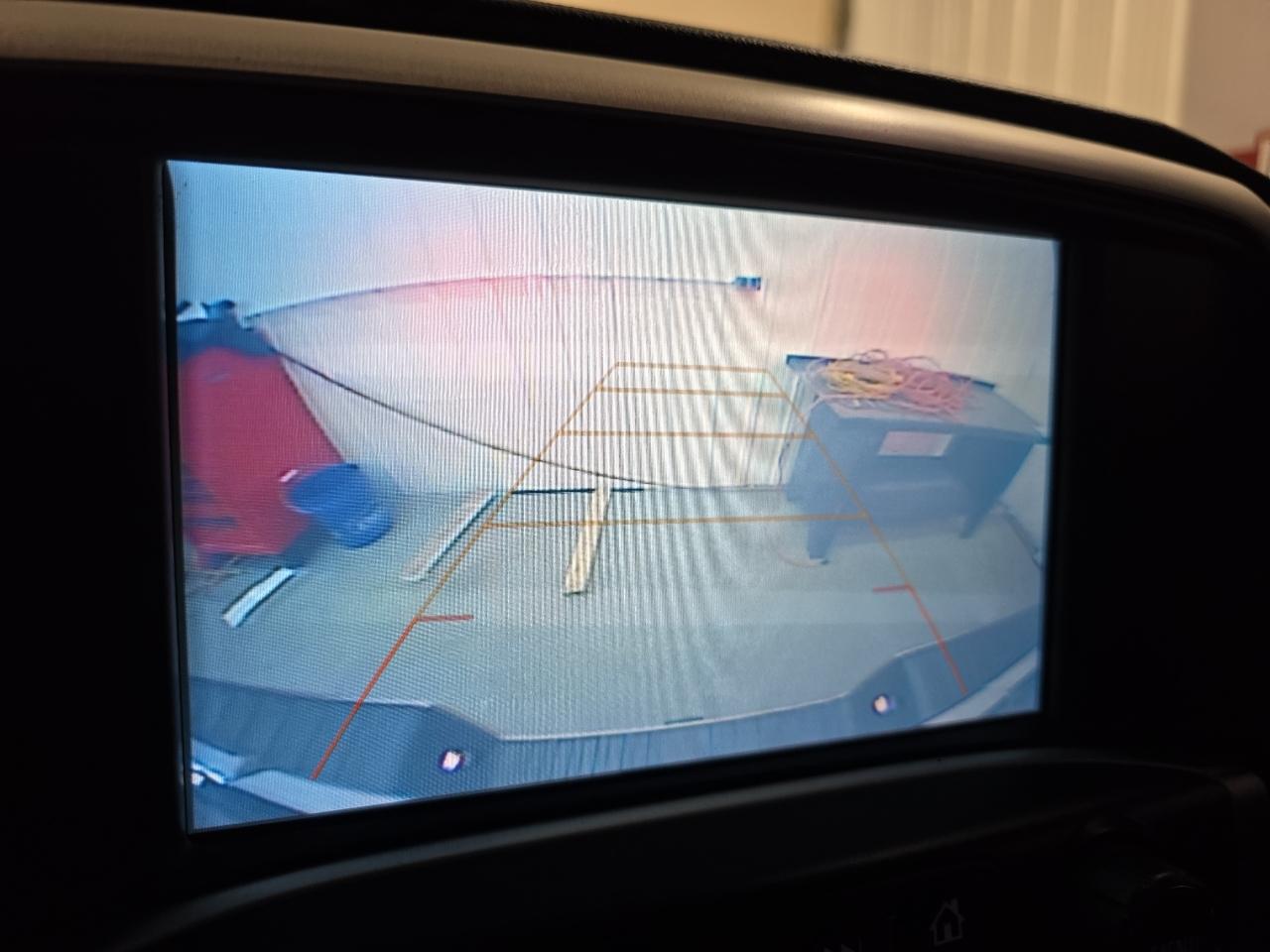 GMC Sierra 1500 4WD Crew Cab 143.5" SLT 2018