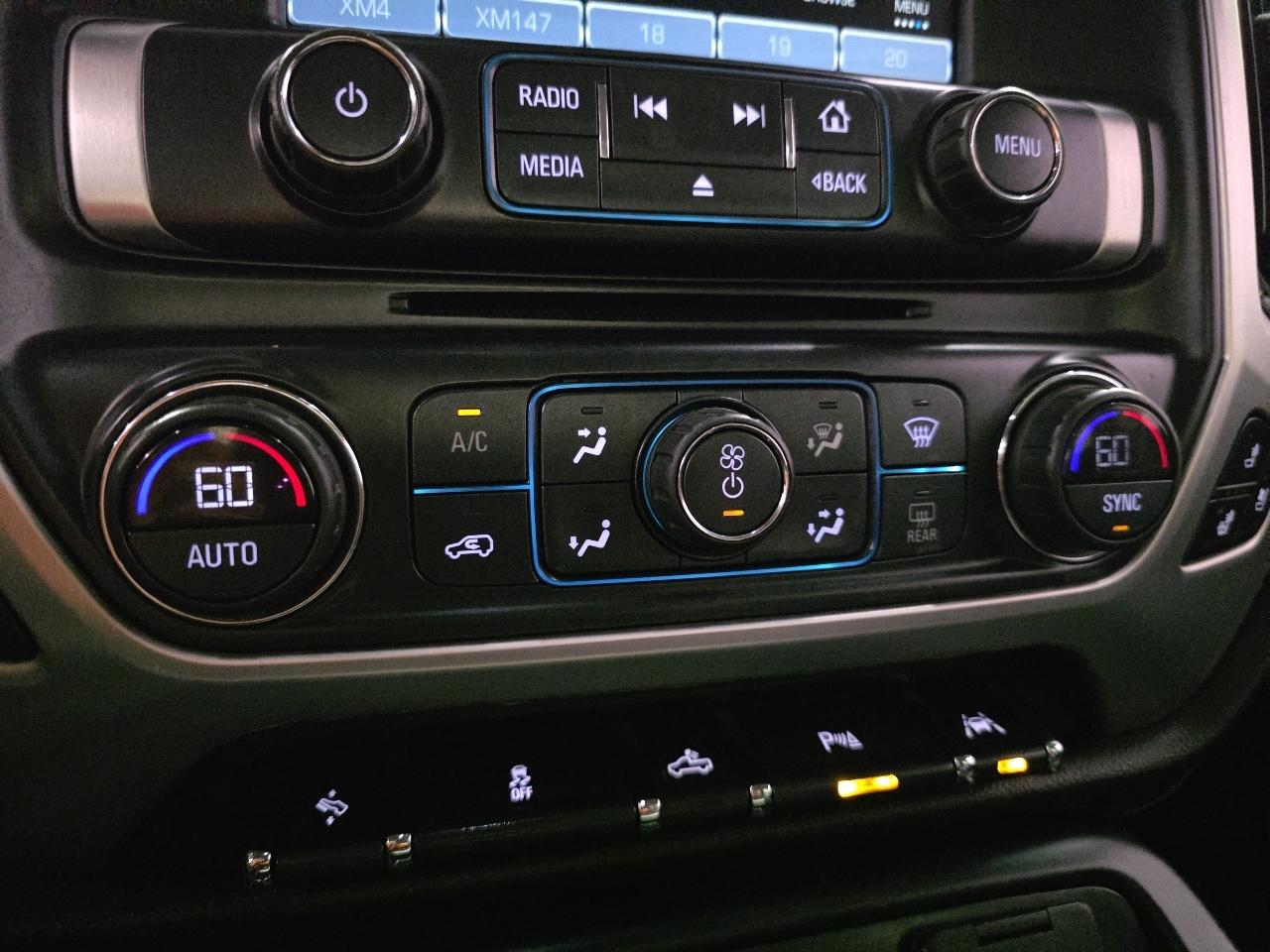 GMC Sierra 1500 4WD Crew Cab 143.5" SLT 2018