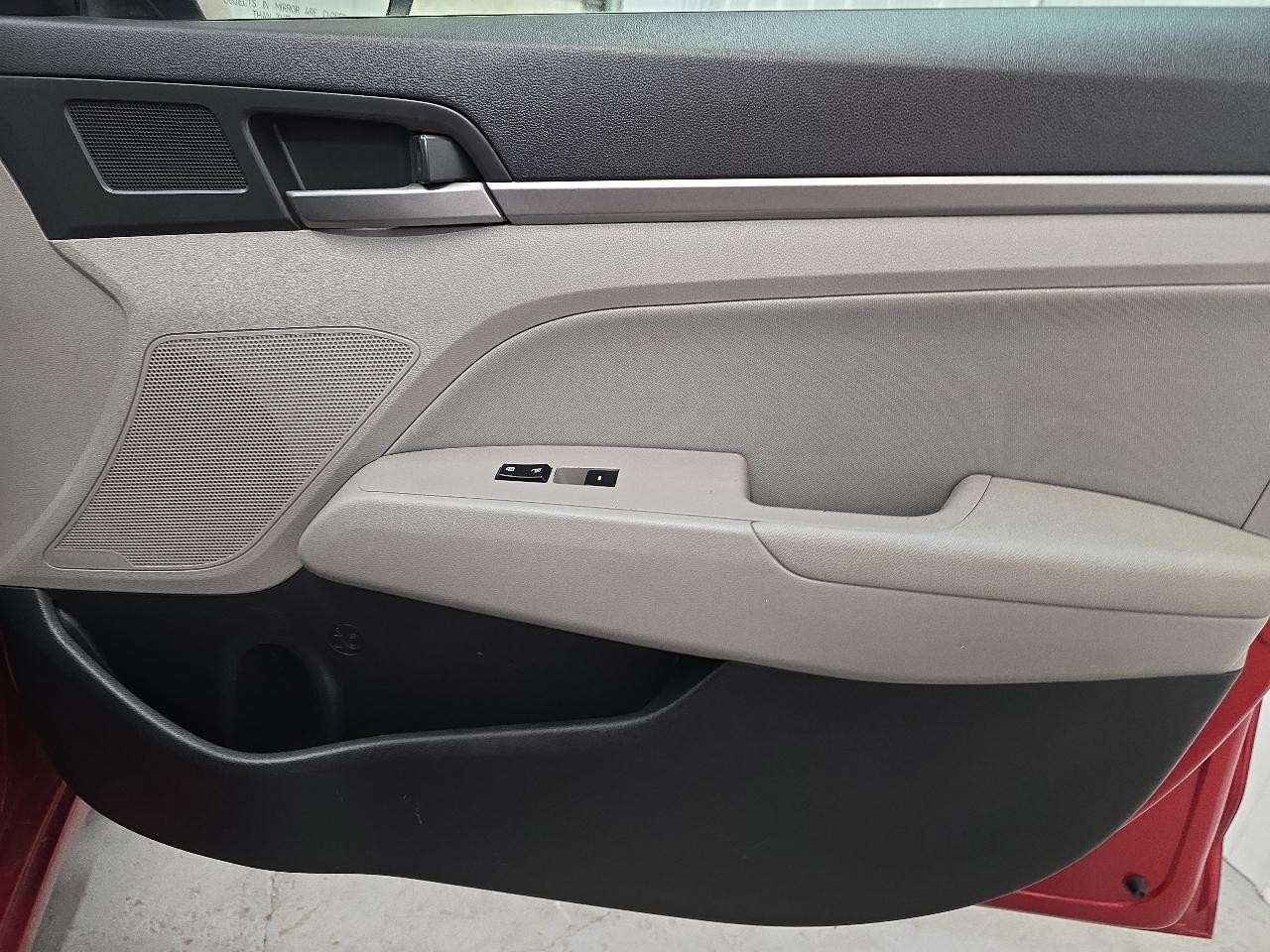 Hyundai Elantra SE 2.0L Auto (Alabama) *Ltd Avail* 2017