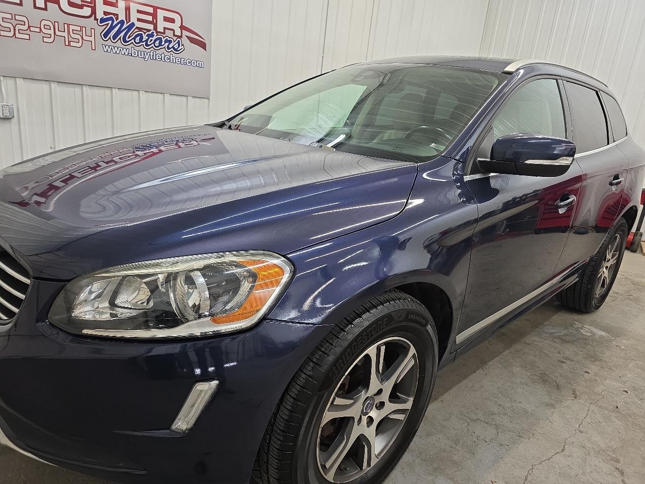 Volvo XC60 2015.5 AWD 4dr T6 2015