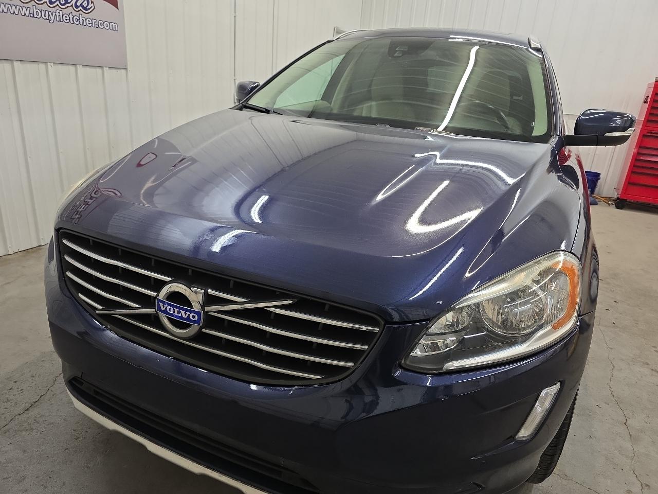 Volvo XC60 2015.5 AWD 4dr T6 2015