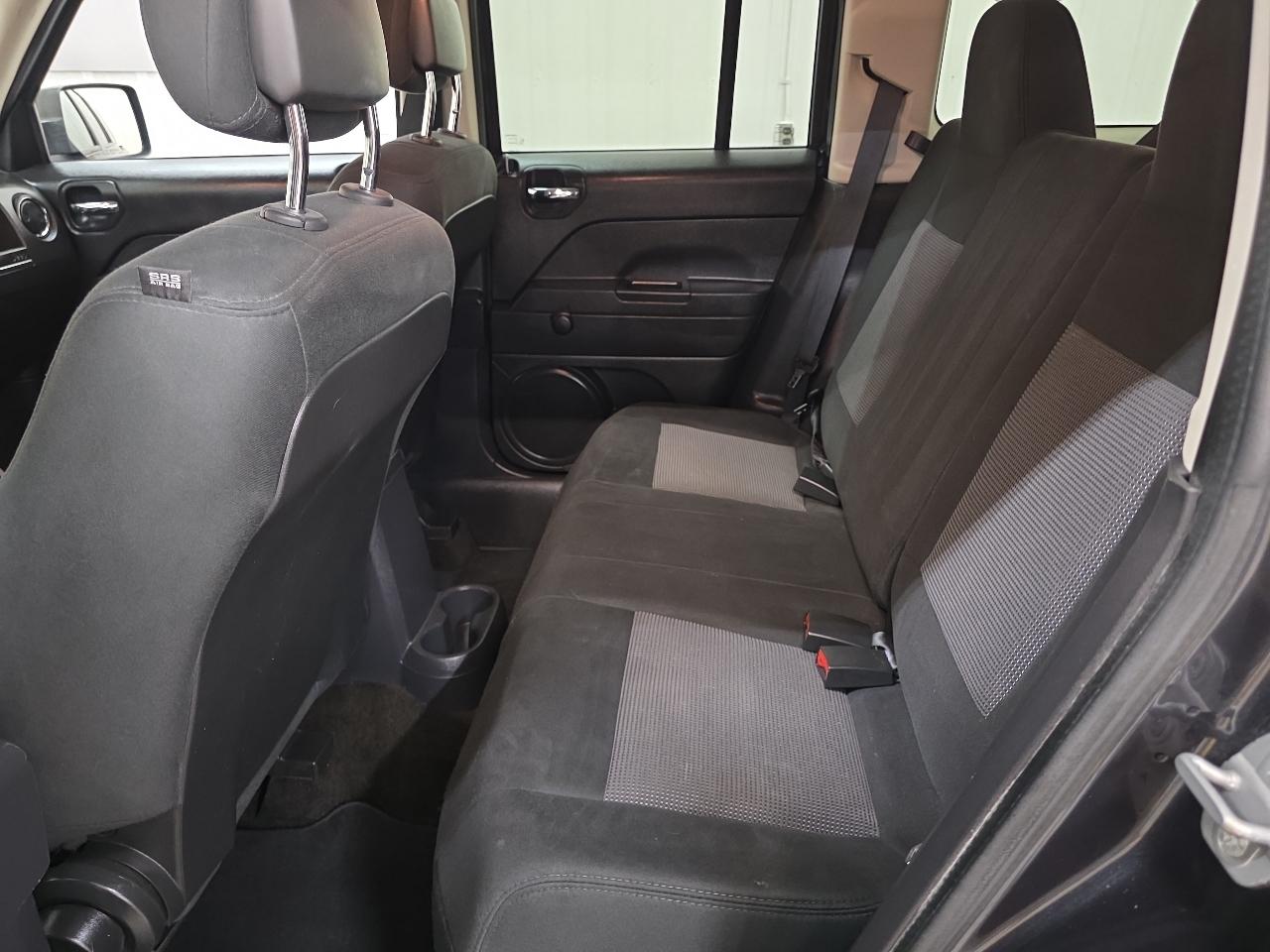 Jeep Patriot FWD 4dr Sport 2014