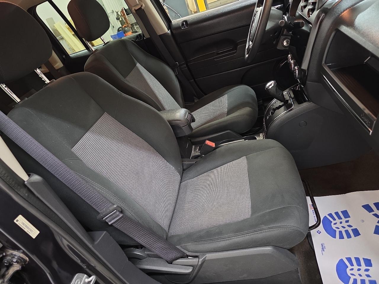 Jeep Patriot FWD 4dr Sport 2014