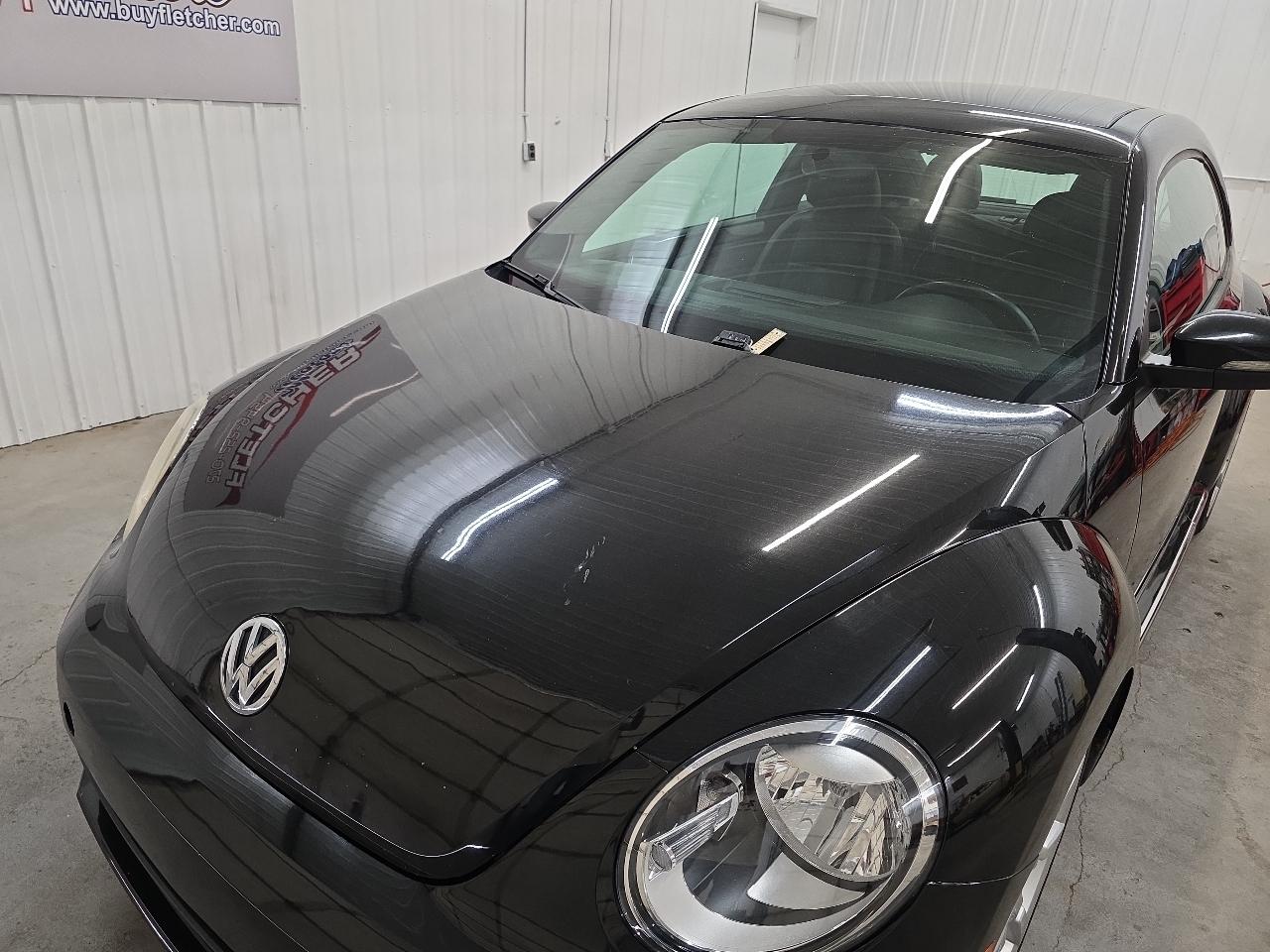 Volkswagen Beetle 2dr Cpe Auto 2.5L 2012