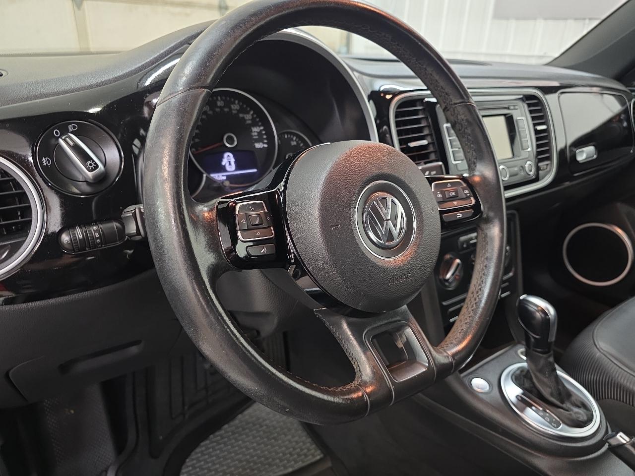 Volkswagen Beetle 2dr Cpe Auto 2.5L 2012