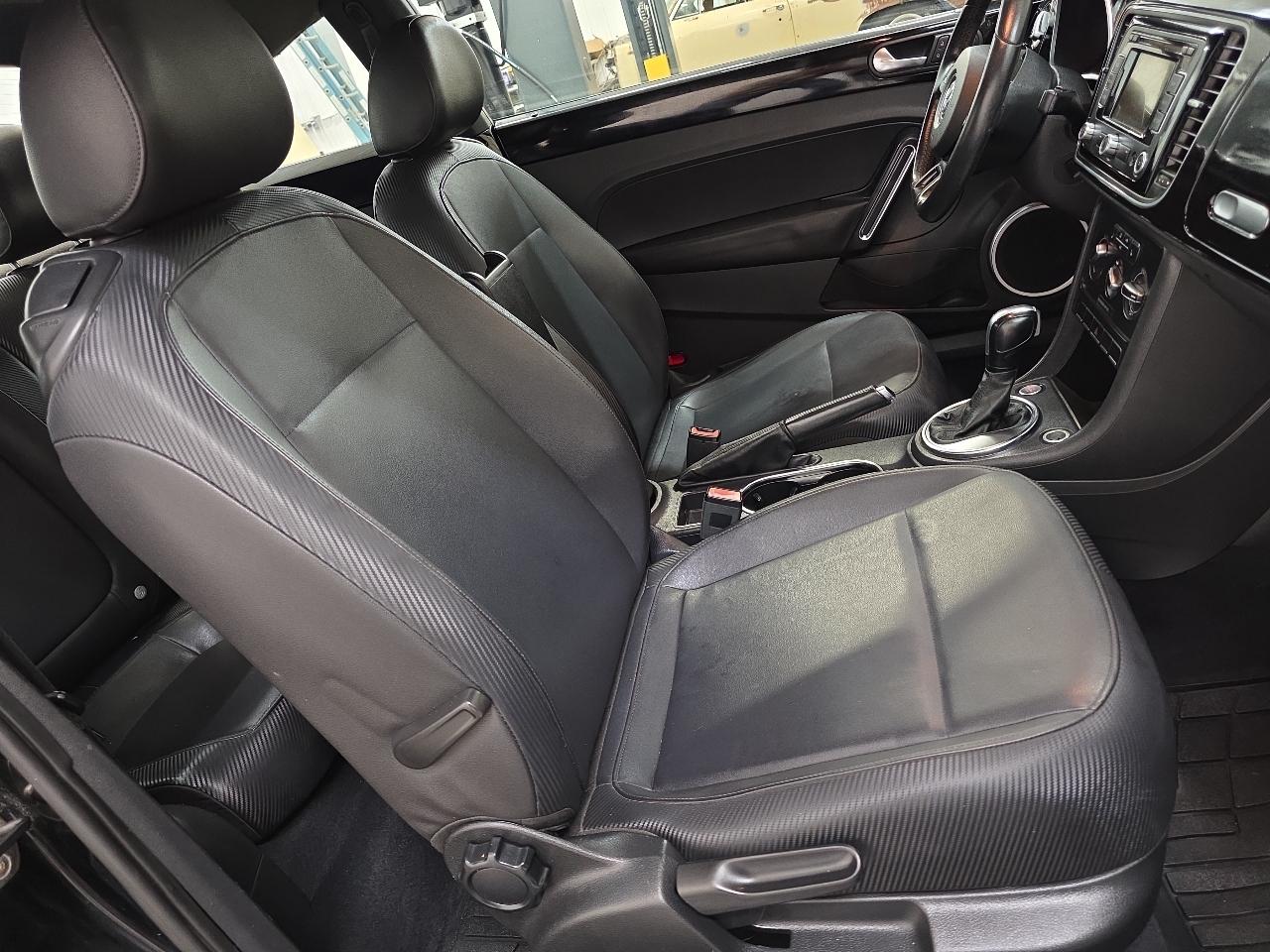 Volkswagen Beetle 2dr Cpe Auto 2.5L 2012