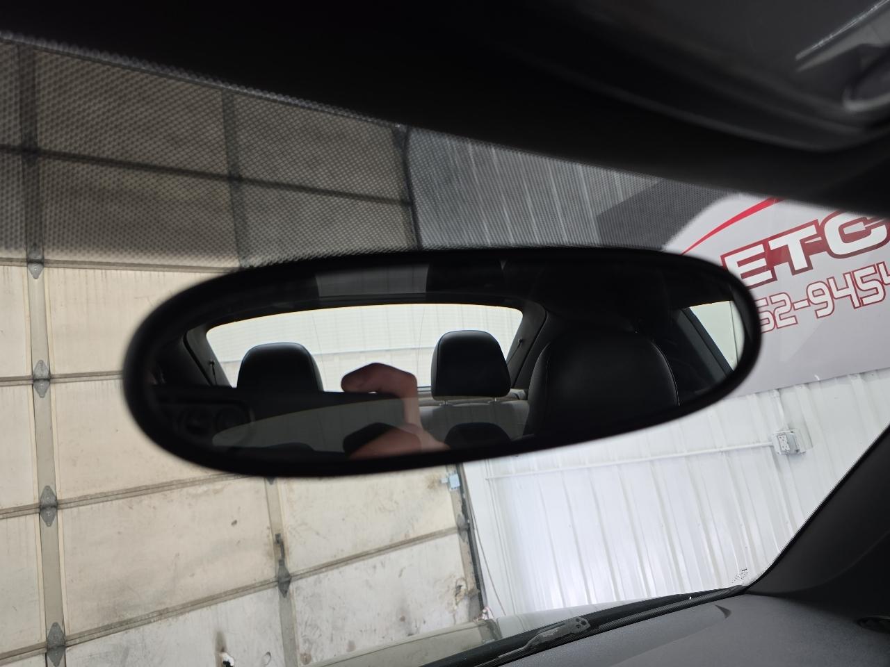 Volkswagen Beetle 2dr Cpe Auto 2.5L 2012