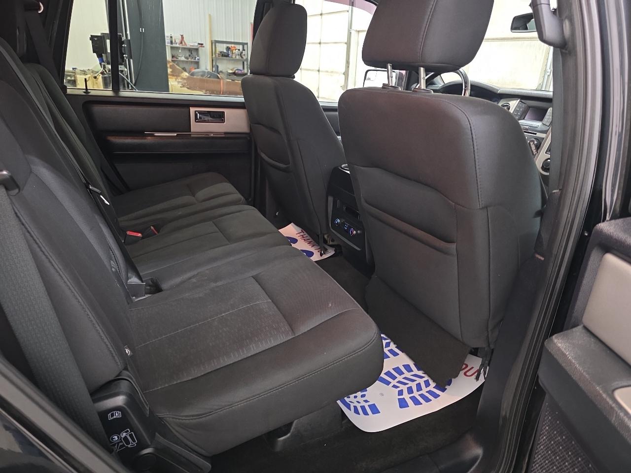 Ford Expedition 4WD 4dr XLT 2016