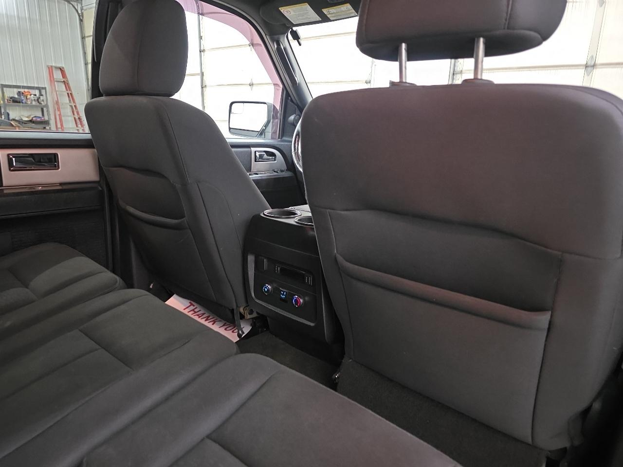 Ford Expedition 4WD 4dr XLT 2016