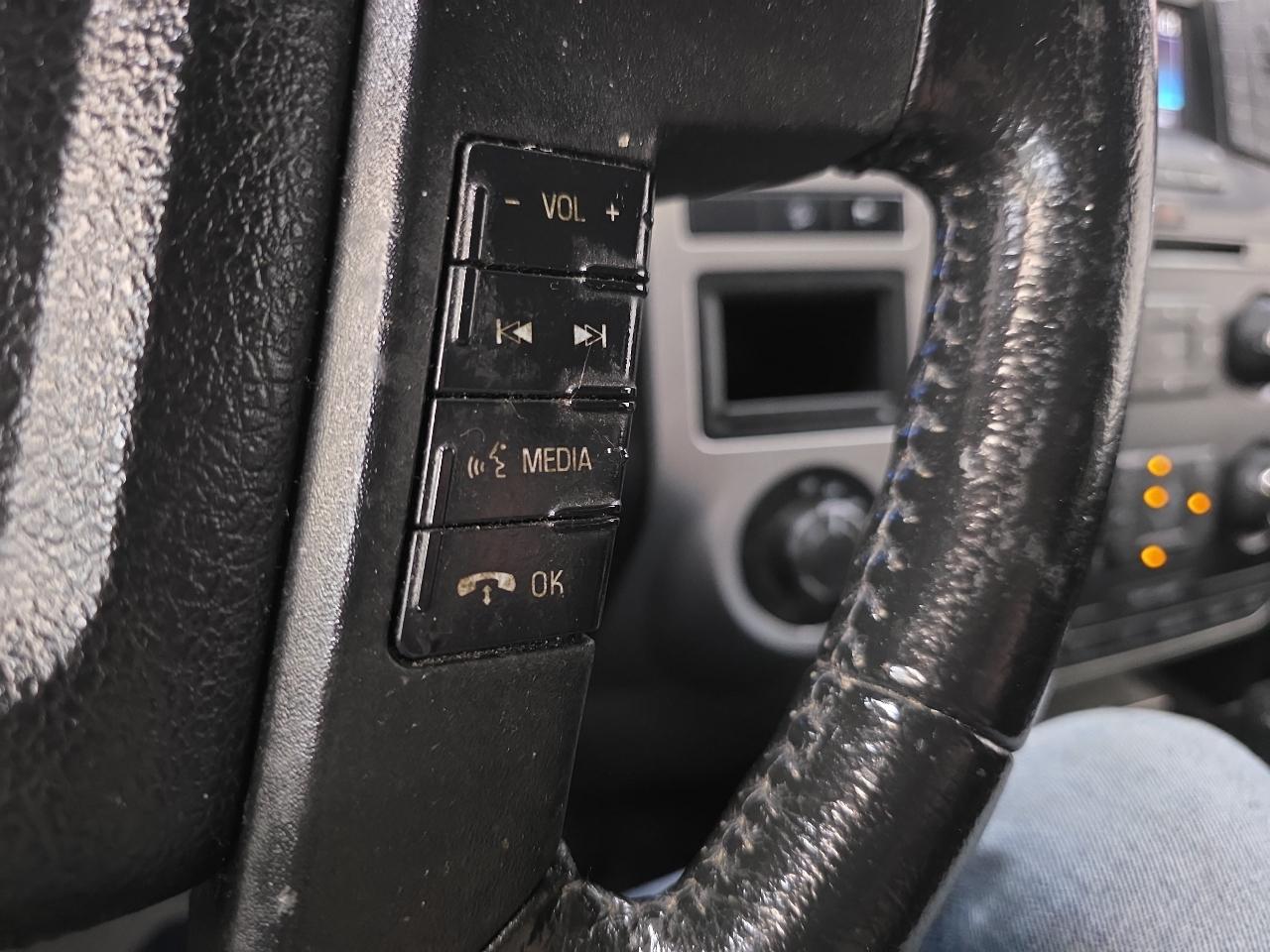 Ford Expedition 4WD 4dr XLT 2016