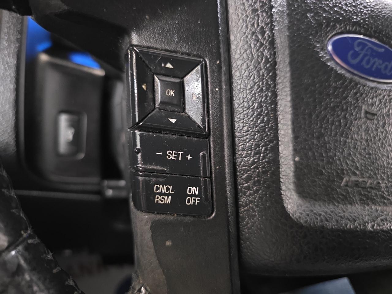 Ford Expedition 4WD 4dr XLT 2016