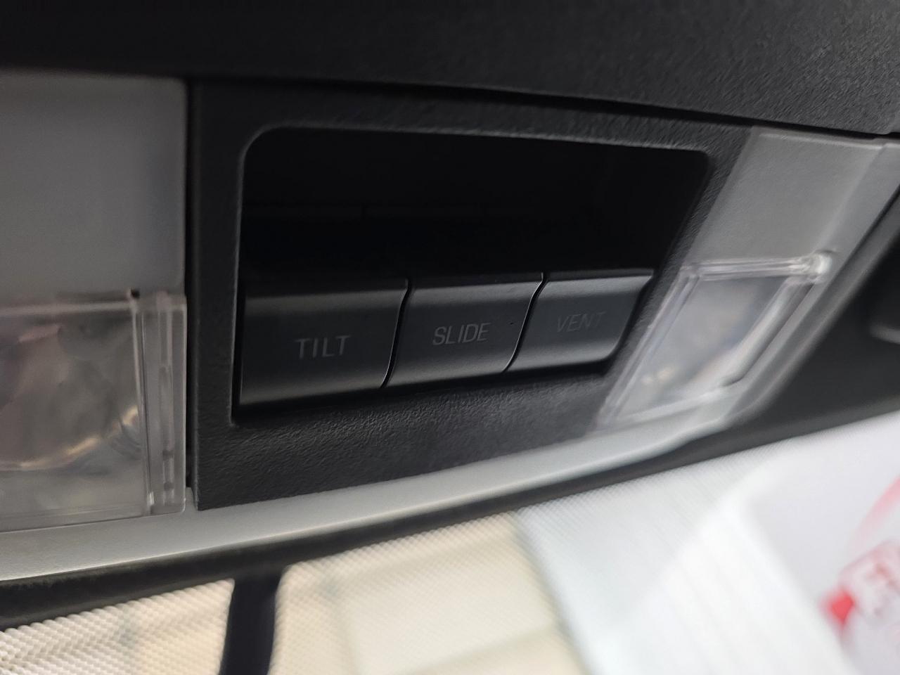 Ford Expedition 4WD 4dr XLT 2016