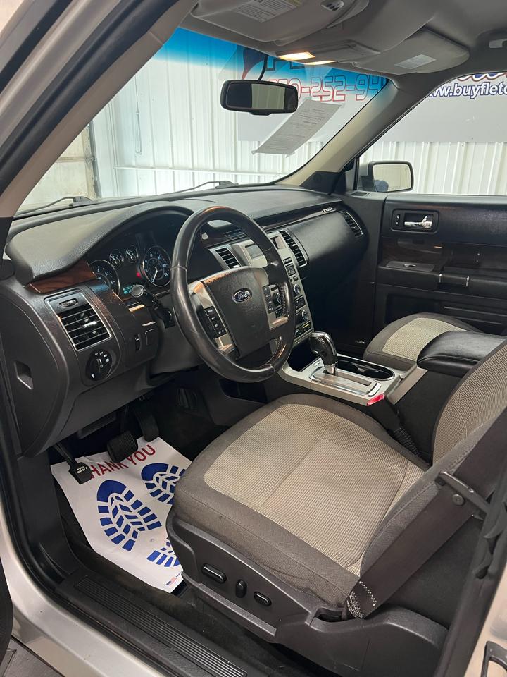 Ford Flex 4dr SEL FWD 2011