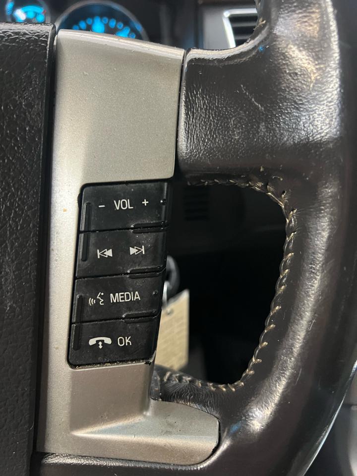 Ford Flex 4dr SEL FWD 2011