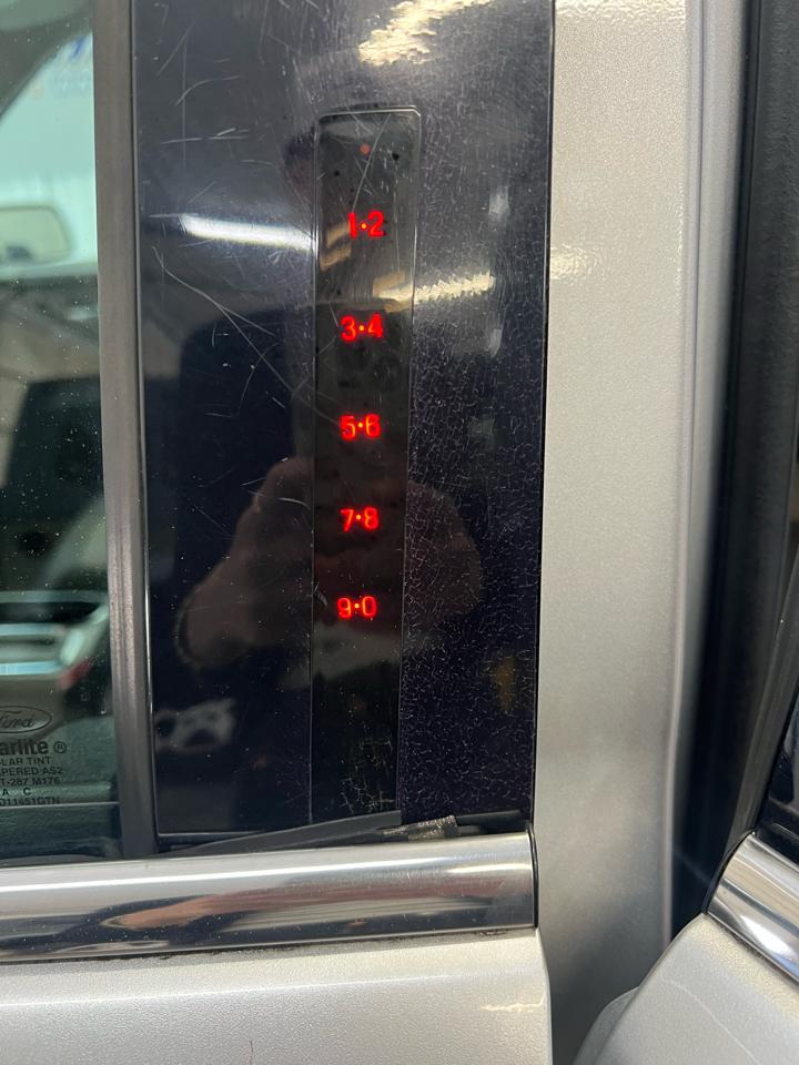 Ford Flex 4dr SEL FWD 2011