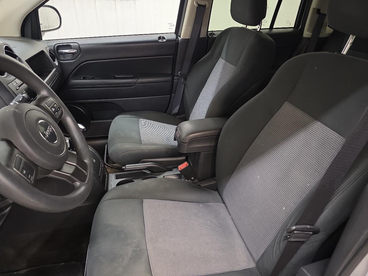 Jeep Compass 4WD 4dr Sport 2013