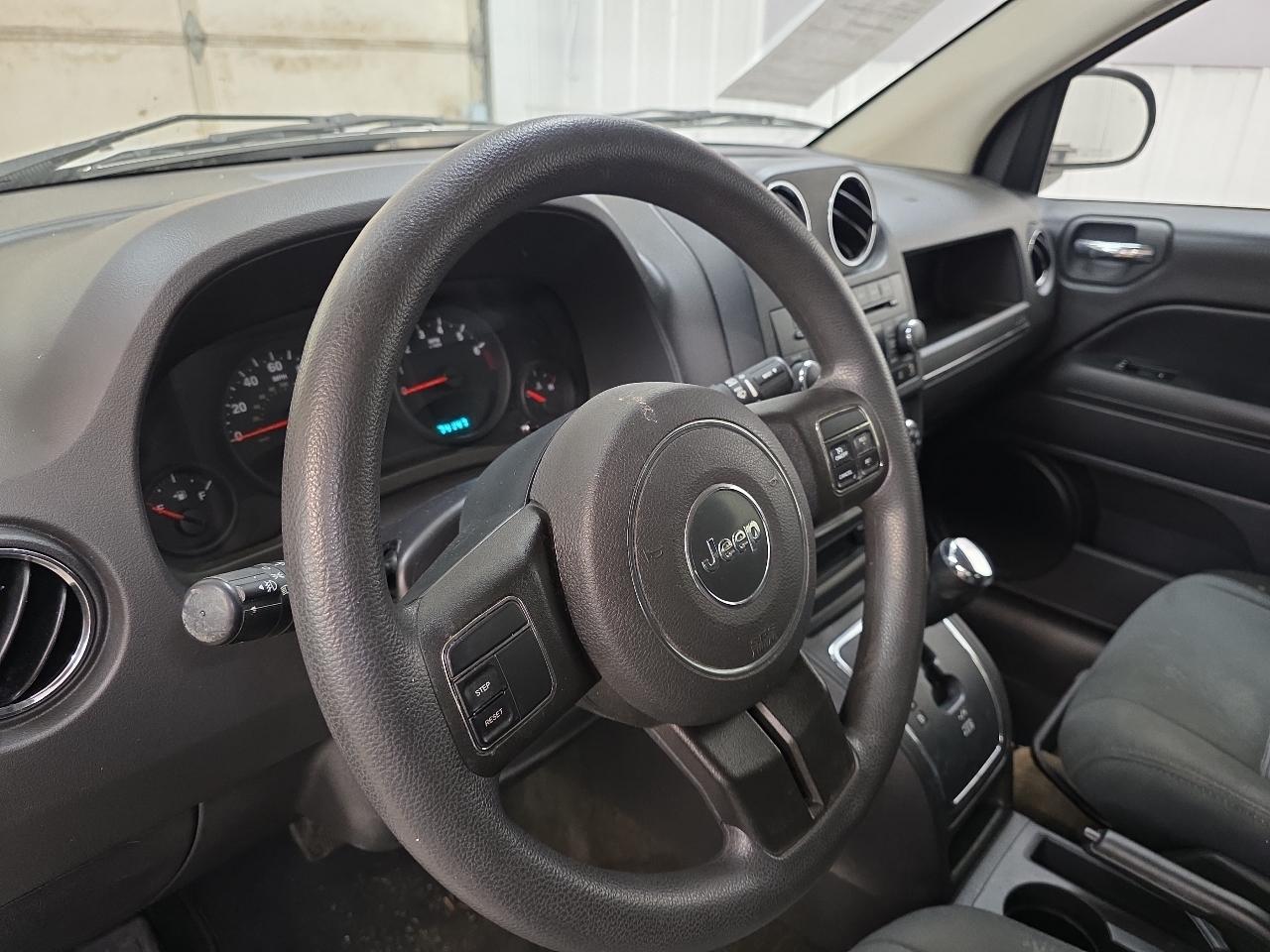 Jeep Compass 4WD 4dr Sport 2013