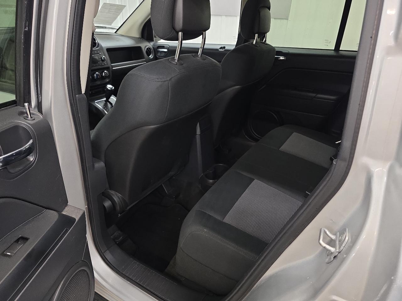 Jeep Compass 4WD 4dr Sport 2013