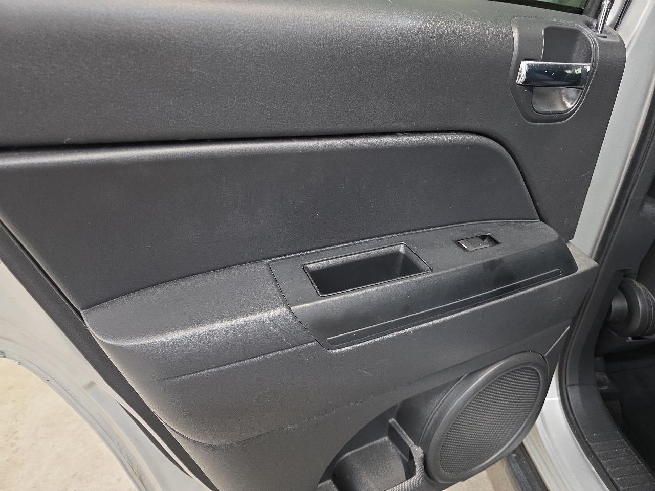 Jeep Compass 4WD 4dr Sport 2013