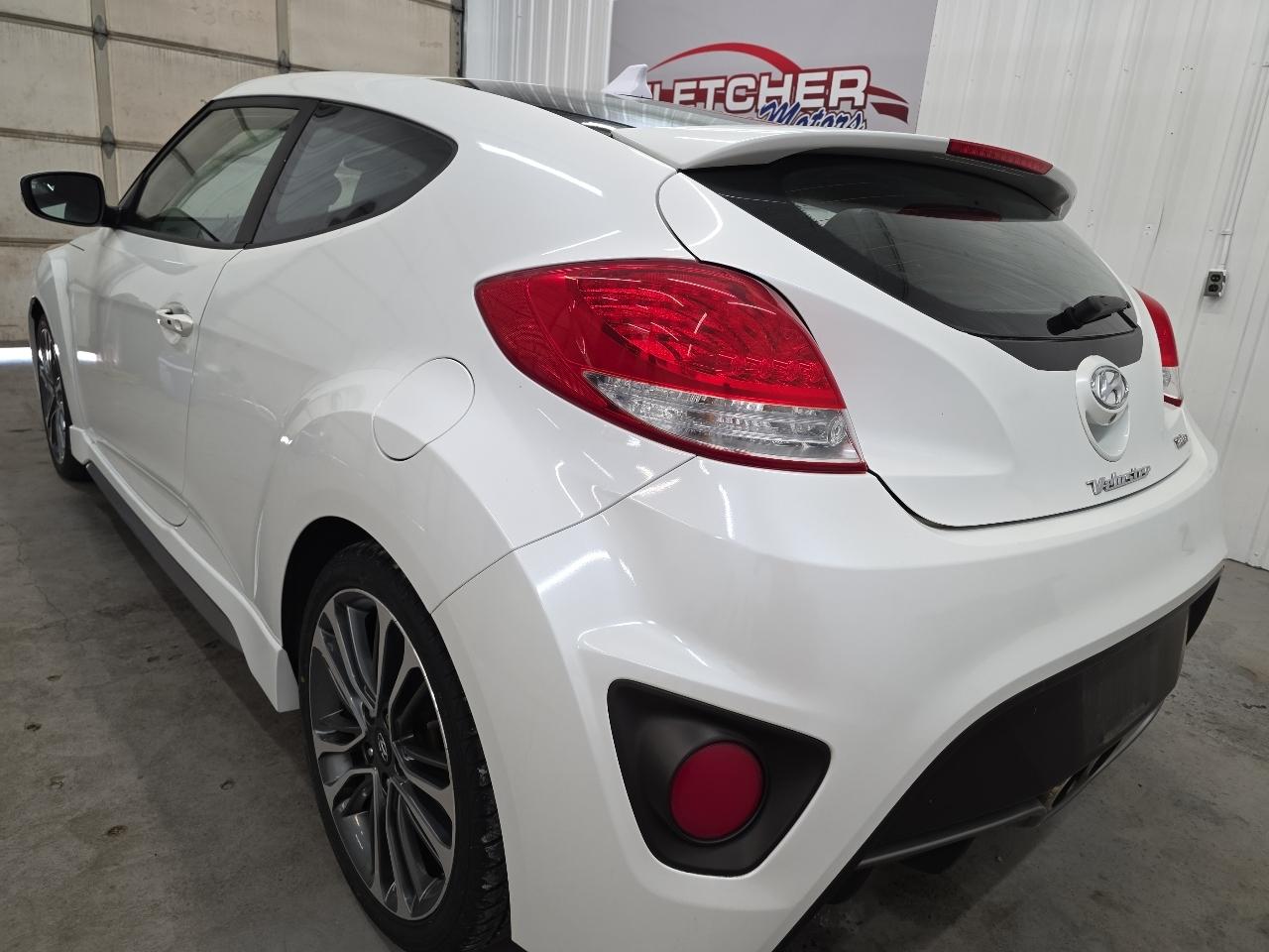 Hyundai Veloster 3dr Cpe Man Turbo 2016