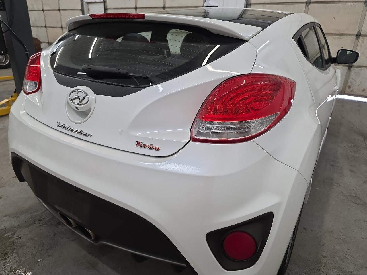 Hyundai Veloster 3dr Cpe Man Turbo 2016