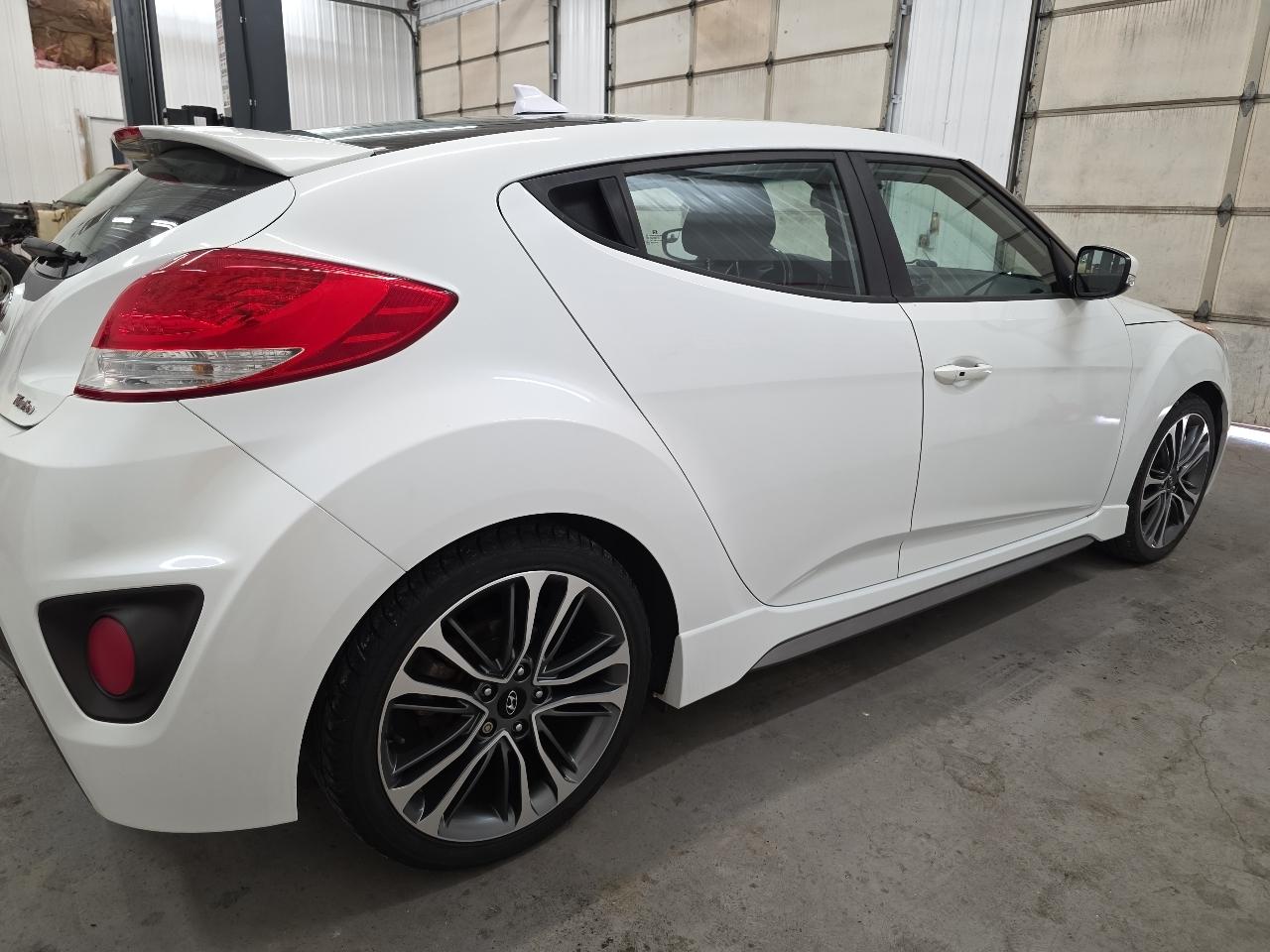 Hyundai Veloster 3dr Cpe Man Turbo 2016